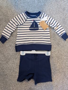Angel Dear Striped Navy Sailboat Sweatshirt And Short Matching Set 12-18 Months